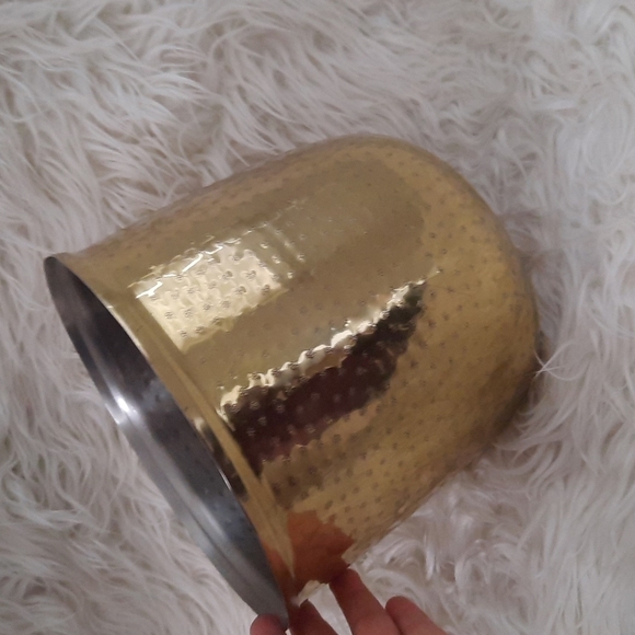 Planter - Picture 2 of 5